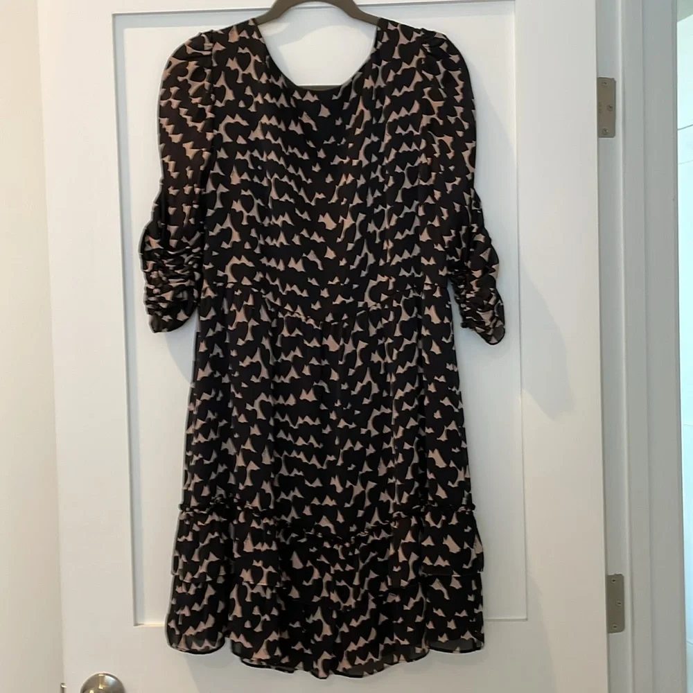 Juicy Couture, 100% Silk, Chic Black and Dusty Pink Patterned Dress, Size 14 - Picture 2 of 12